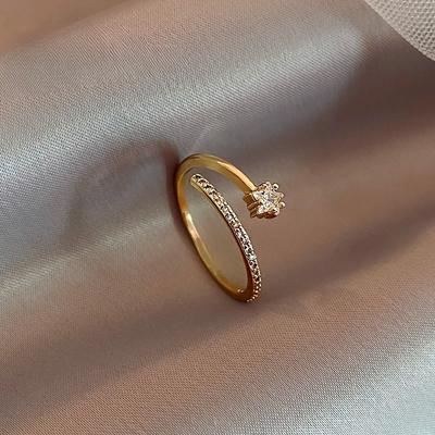 Bagues Ouvertes Étoile Couleur Or Zircon Exquises Minimalistes pour Femme Mode Bijoux Coréens Luxe Mariage Fête Bague Fille Insolite