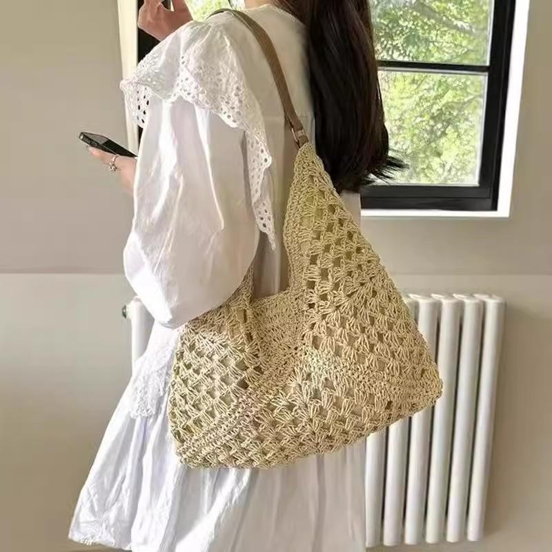Casual Simple Hollow Literary Women Shoulder Bags Summer Vacati Beach Ladies Straw Woven Tote Travel Portable Female Handbags