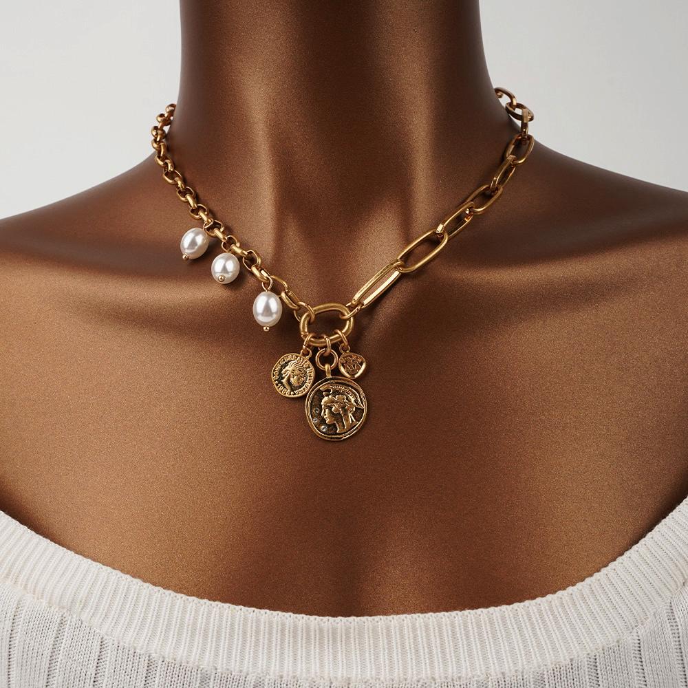 

Vintage Irregular Circular Necklace With Bohemian Exaggerated Collarbone Chain Vintage New sweater Chain Style Versatile