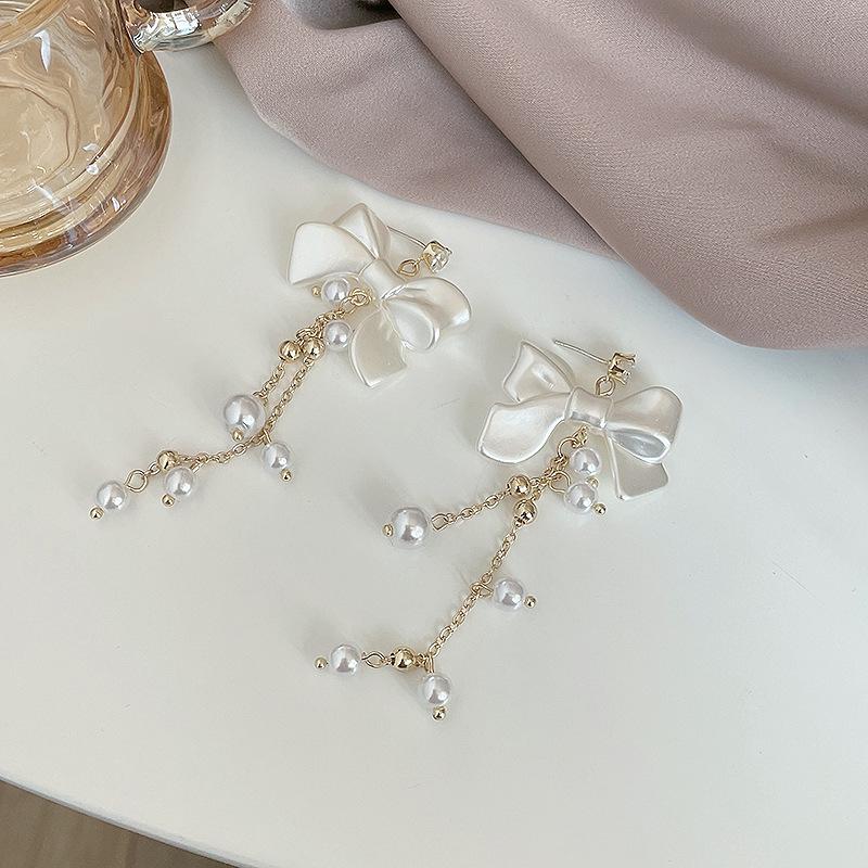 

Elegant 925 Silver Pearl Bow Tassel Earrings - Retro, Versatile, and Ladylike (802)