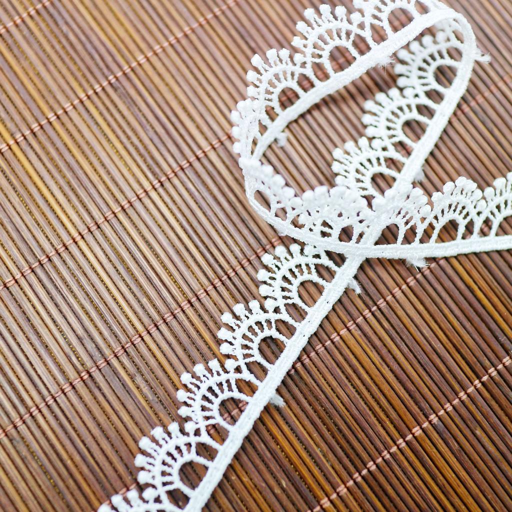 Polyester Light Embroidered Lace, Skirt Decoration, Headband, Neck Decoration, White Water-Soluble Handbook, Lace Lace Accessories