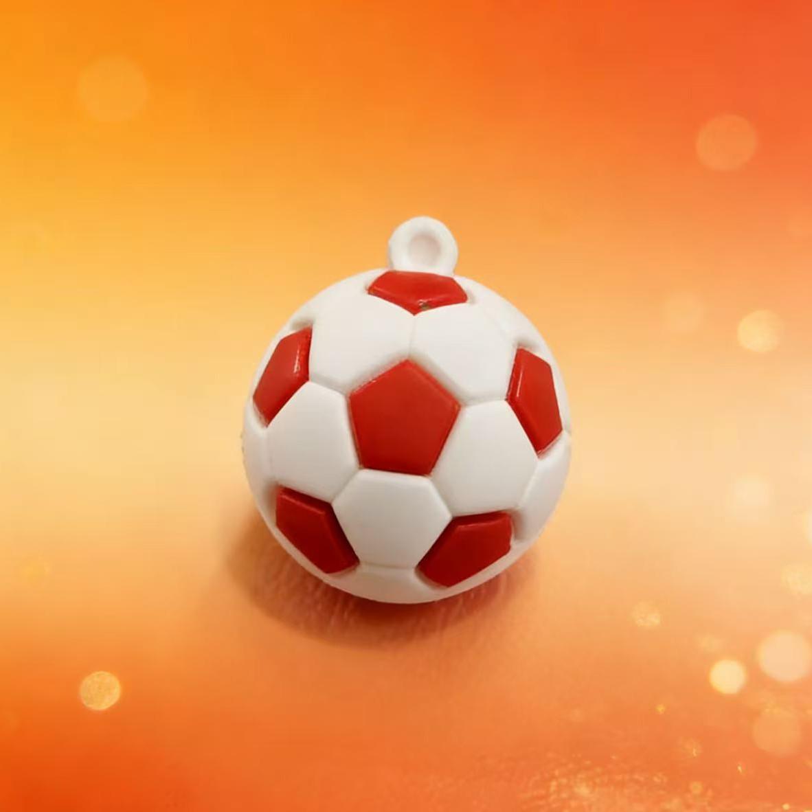 3D Football Keychain: World Cup League Commemorative Pendant for Couples, Backpacks, and Gifts