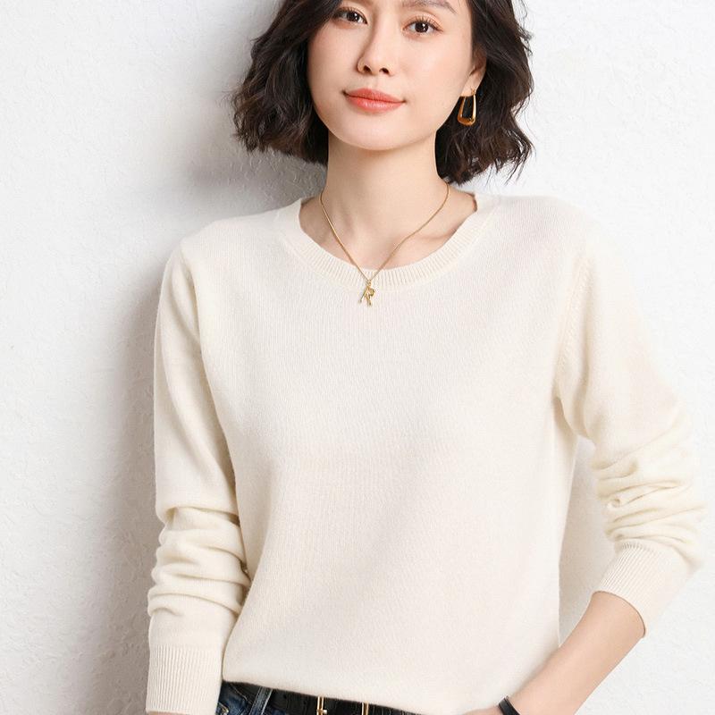 QICED Spring and Autumn Women's Pullover Knitted Sweater, Round-neck Solid Color, Fashionable and Simple Long-sleeved Base Layer