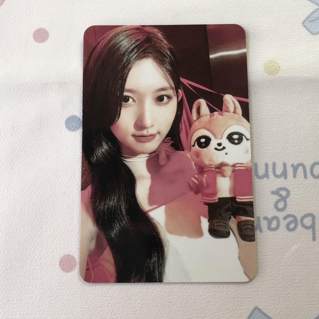 

[Б/У] IVE 2-й период 2-й день Эксклюзивный тур для фан-клуба Концерт в Сеуле Торговая карточка