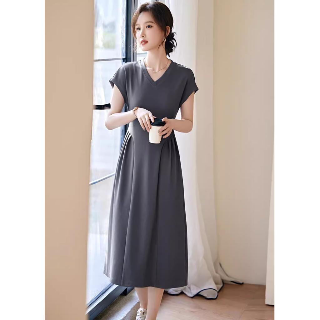 Women's summer casual short-sleeved dress women's summer new three-dimensional pleated design waist and thin V-neck dress