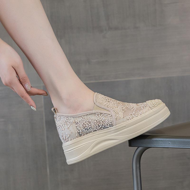 Fisherman shoes women's new one-pedal lightweight lace mesh shoes versatile thick soles increase height and breathability