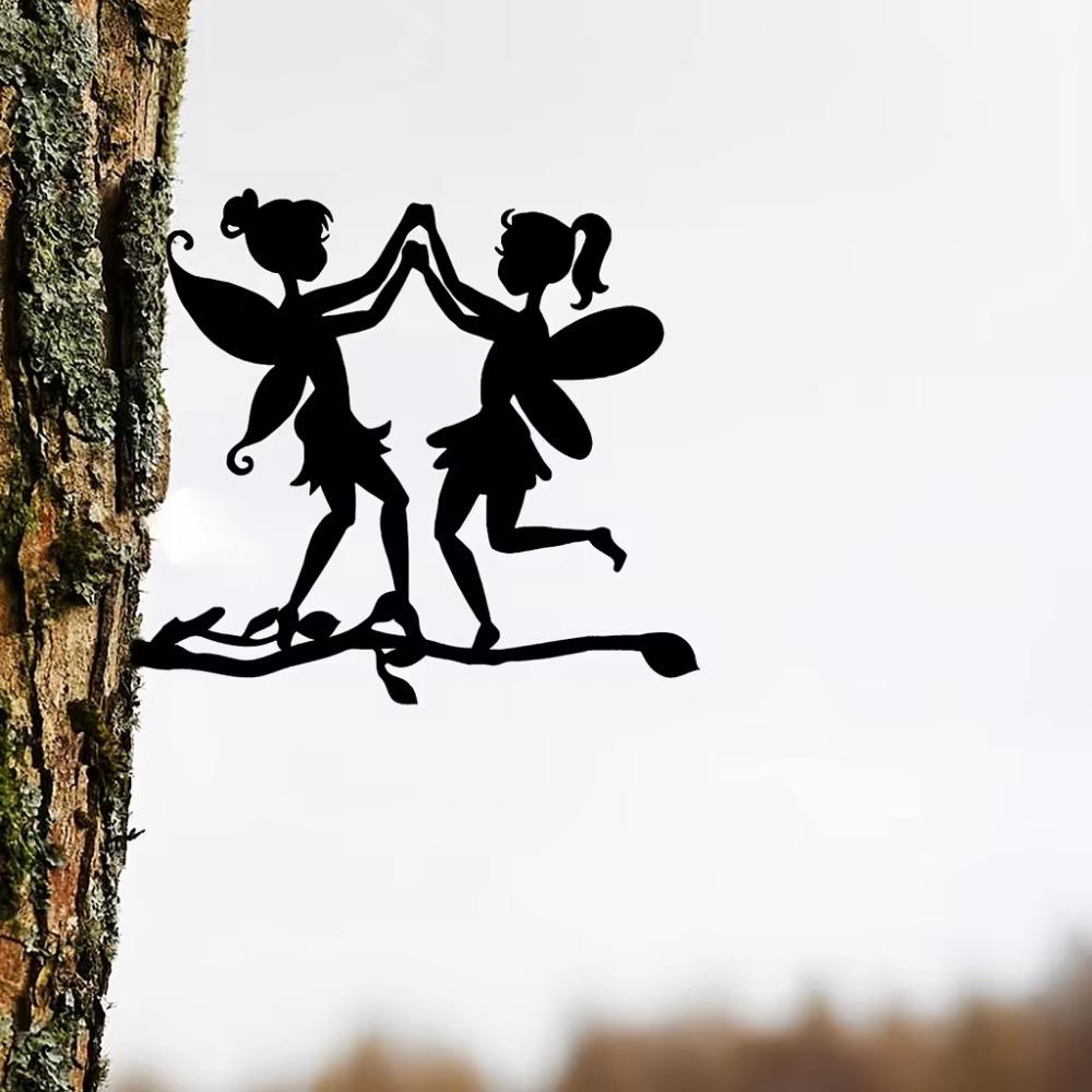 1 szt. Dodaj magiczny akcent do swojego ogrodu dzięki tej metalowej sylwetce dwóch elfów na gałęzi, na imprezę ogrodową