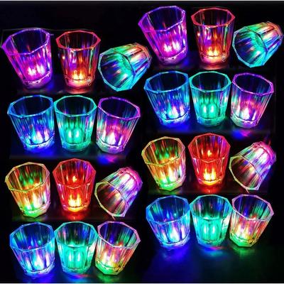 Renkli LED Işıklı Gözlük Bardak Şeffaf İçme Bardağı Yaratıcı Shot Bardakları Parti