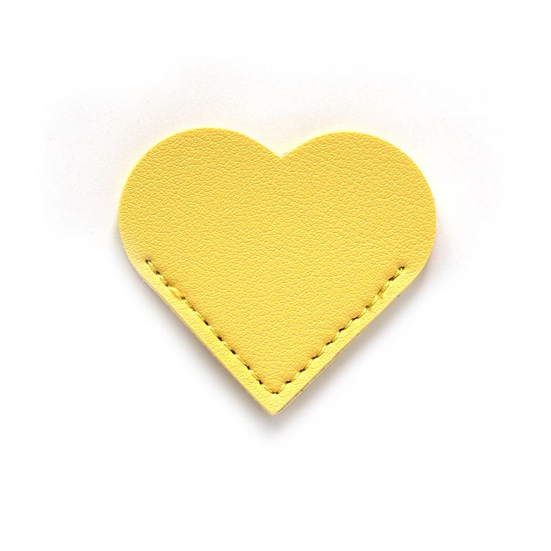 

Держатель для книг из искусственной кожи в стиле «сердце любви» — изысканный портативный подарок для студенческой библиотеки. Креативная закладка в форме сердца с мультяшным персонажем.