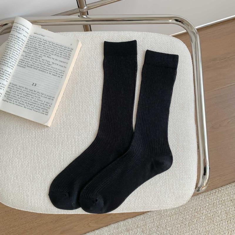 Women's Spring and Summer Lightweight and Breathable Stack Socks, Candy Color Series Boneless Sewn Long Socks, Versatile and Comfortable