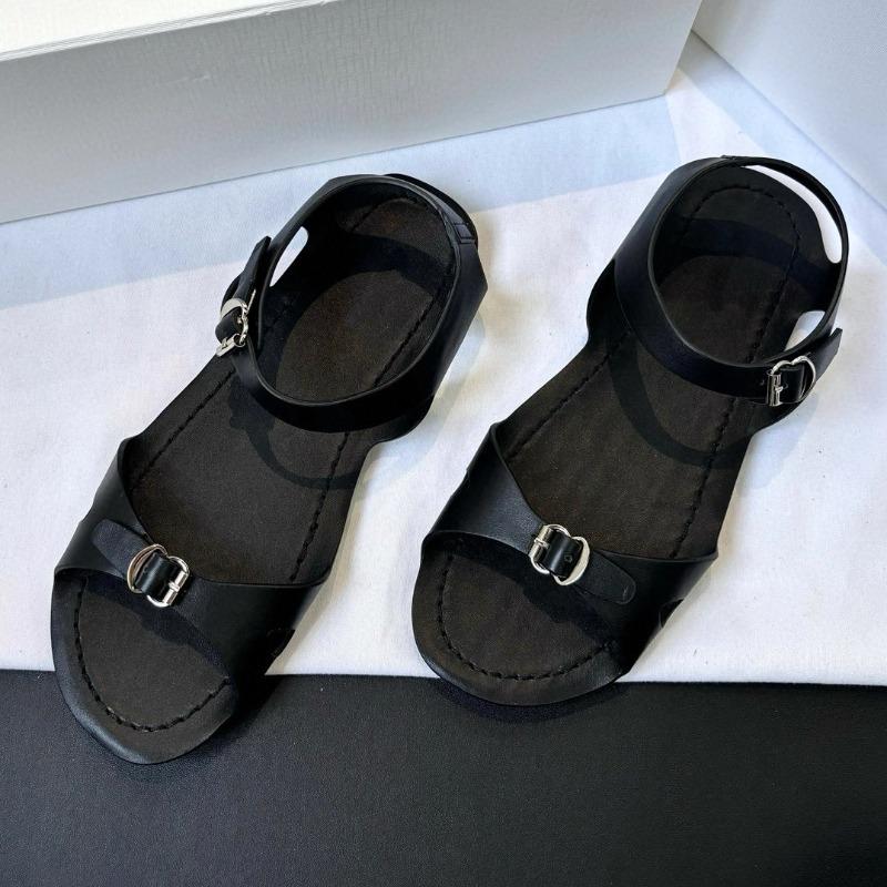 Fashion High Quality Red Pu Flat Sandals Women Fashion Cozy Back Strap Buckle Design Brand Casual Shoe Summer Sexy Open Toe Beach Sandal