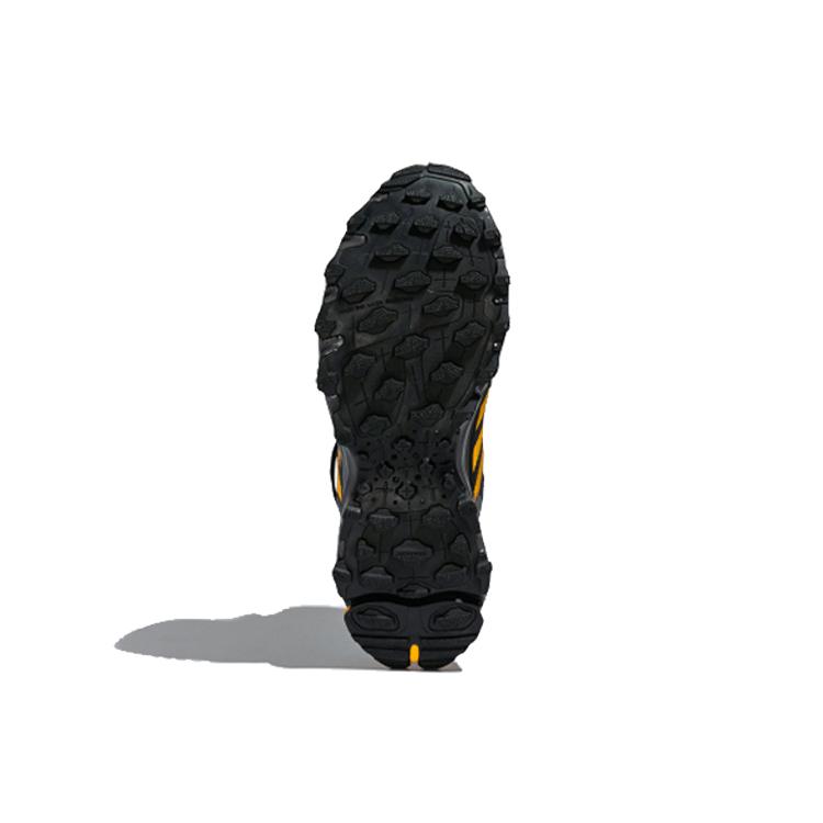 Nové Adidas Response Hoverturf Černá Pravá Zlatá Karbonová FX4151