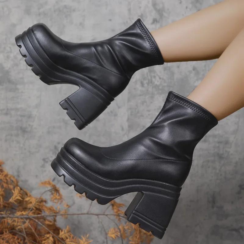 Fashion Women New Fashion Short Boots Women Sexy Leather Boot Square toe casual Zipper high heels Casual thick soled women shoes Zapatos