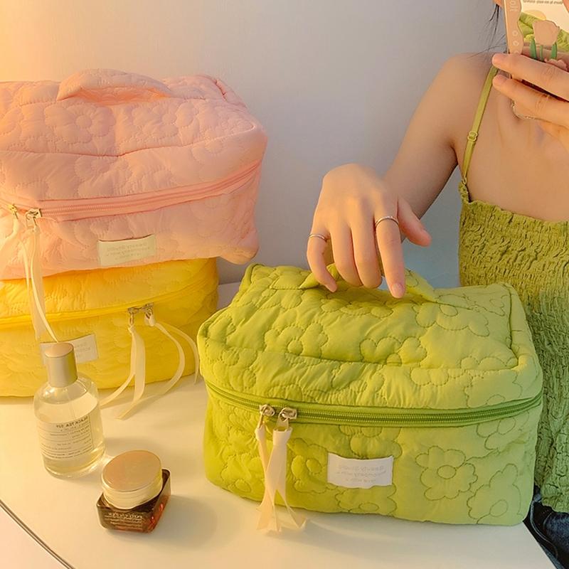 

INS Quilting Flower Cloud женская косметичка большая вместительная косметичка косметичка косметичка на молнии органайзер портативная сумка для хранения As picture show