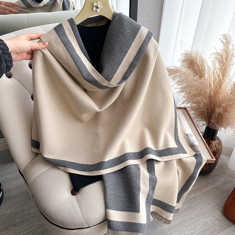 Autumn and Winter Soft and Thickened Imitation Cashmere Scarf Women's Elegant Double-sided Contrasting Shawl Scarf