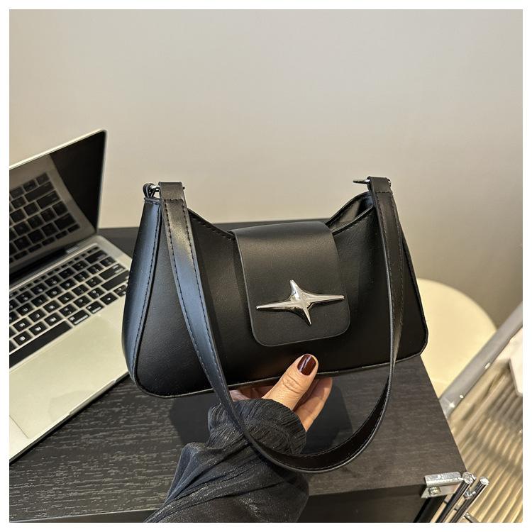 

Летняя новинка Интернет знаменитость текстура подмышки сумка-багет женская сумка нишевый дизайн модный замок одно плечо косой промежуток сумка чёрный