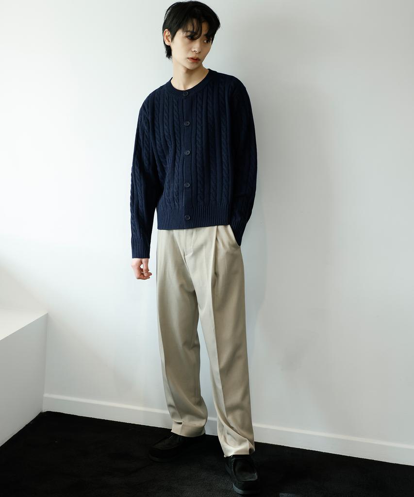 Signature Cable Round Knit Cardigan [Navy]