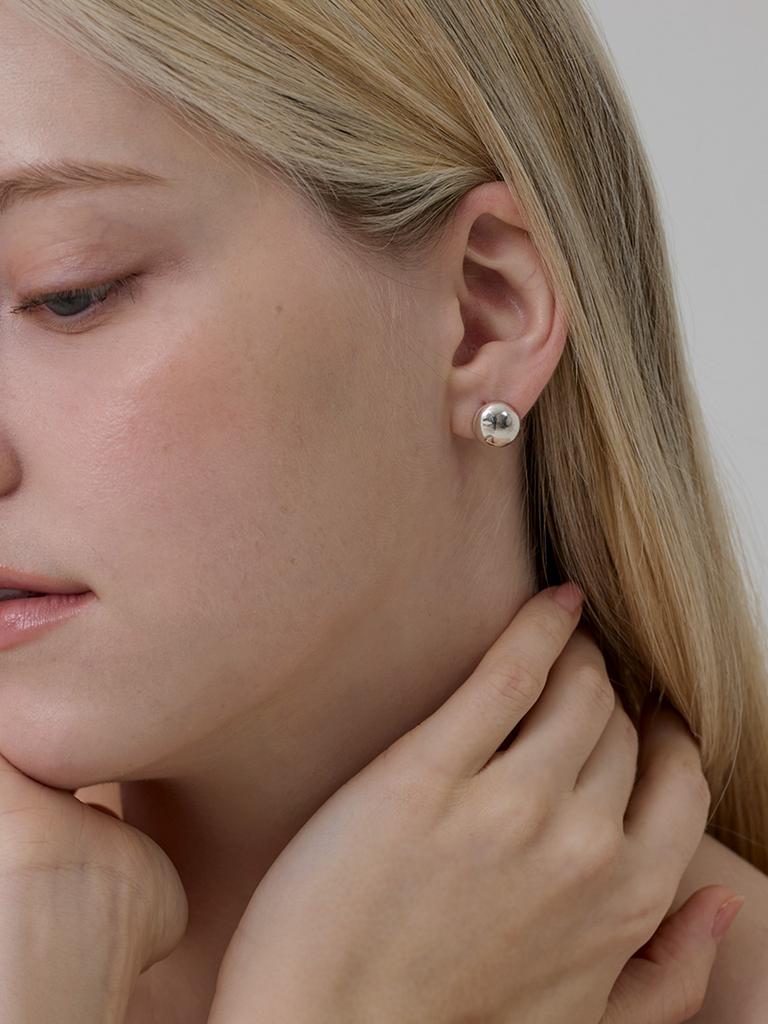 Lucore Silver 925 Modern Basic Ball Earrings