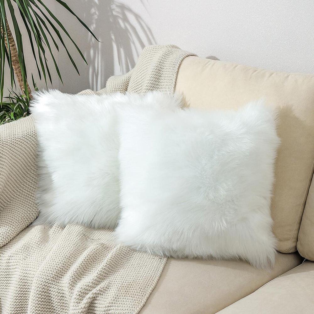 Modern Minimalist Plush Pillow Cover With Velvet Fabric For Living Room Decor