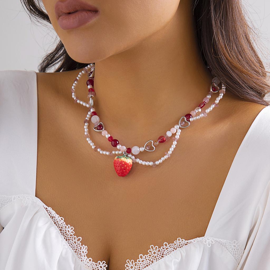 Ingemark Kpop Sweet Imitation Pearl Chain Strawberry Pendant Necklace for Women Wed Bridal Love Heart Choker Aesthetic Jewelry