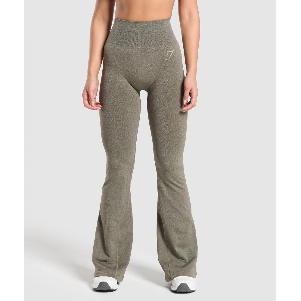

GYMSHARK Blur Seamless Flared Leggings Base Green Chalk Green B9A1X ECSF