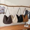 Persality Horseshoe Shape PU Solid Hasp Women's Shoulder Bags  Exquisite Rivets Large Capacity Versatile Crossbody Bag
