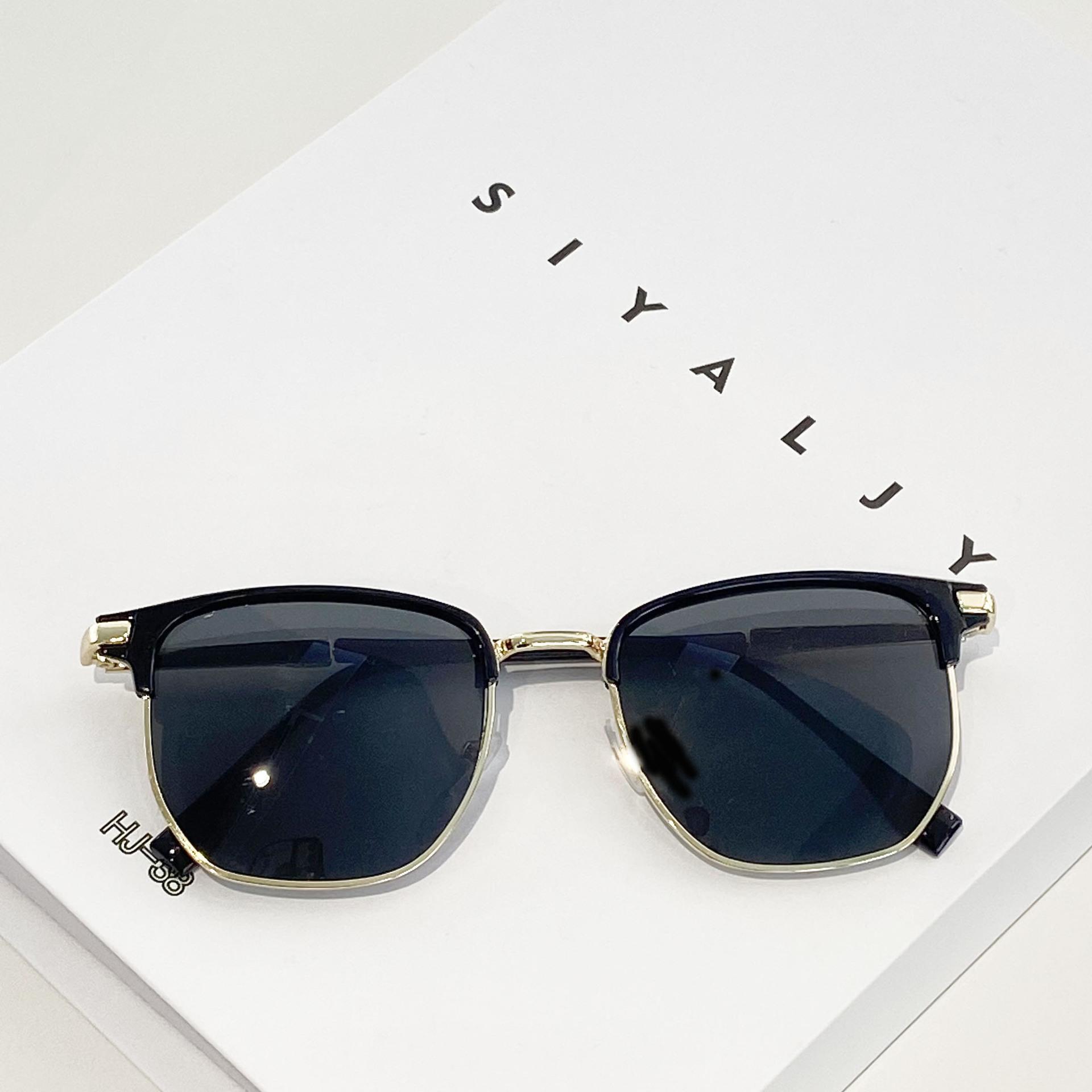 

Versatile square sunglasses men s and women s personality niche Sven literary and artistic anti-ultraviolet sunglasses retro old money style single glasses