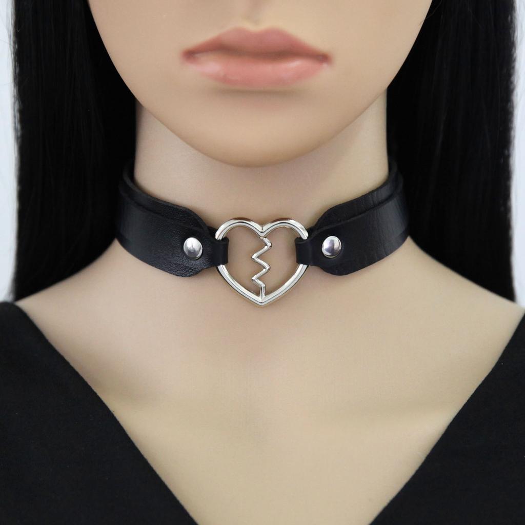 Collane con Ciondolo a Cuore Gotico Sexy alla Moda Vintage Gioielli Regalo Cuore Gotico in Pelle Collana Choker Punk da Donna Harajuku