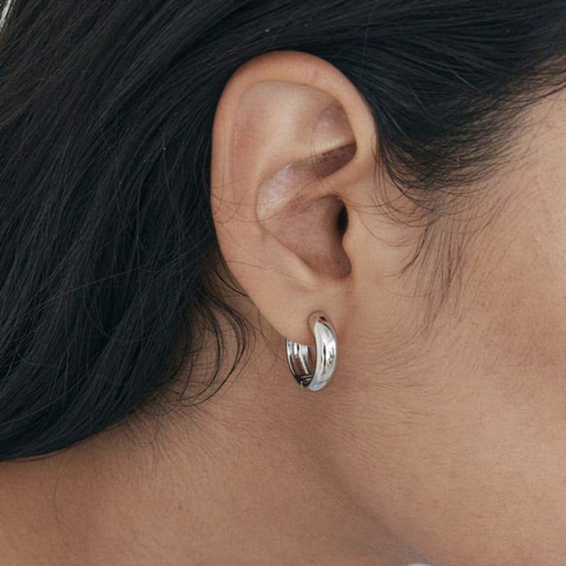 ATTICA Arco Silver one touch earring.ebs005