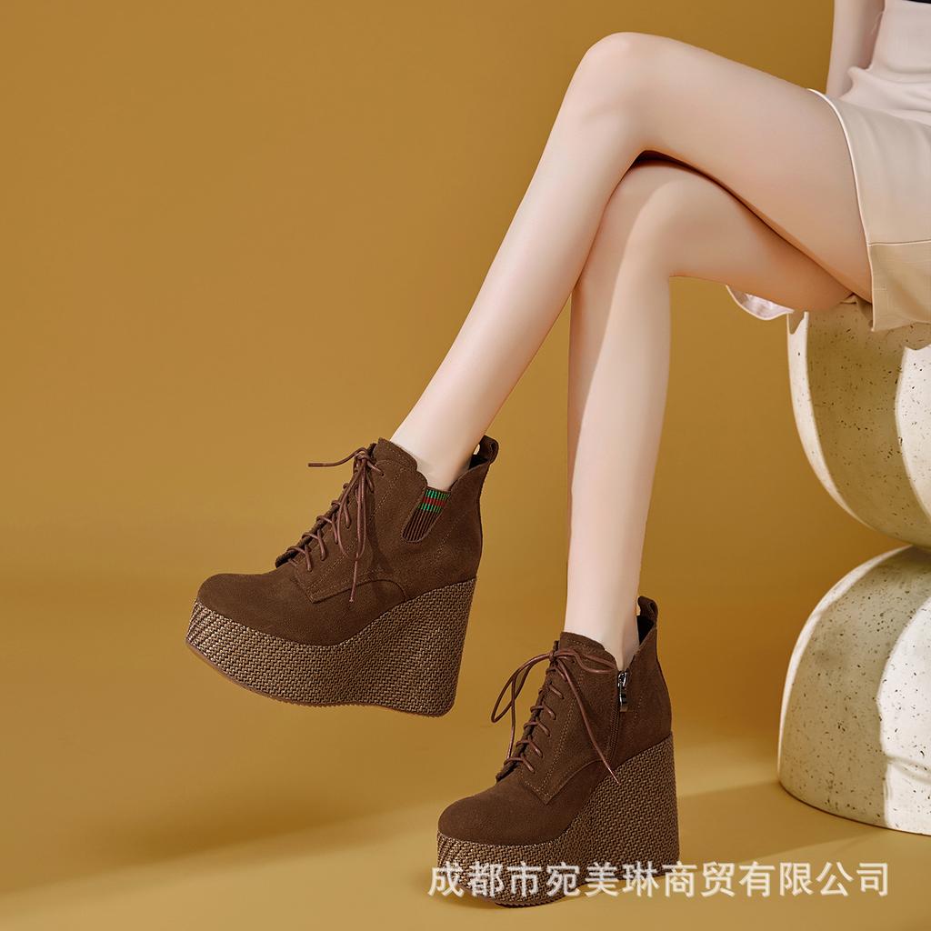 Leather wedged Martin boots women's 2025 autumn and winter new leather platform short boots retro not tired feet super high heel boots