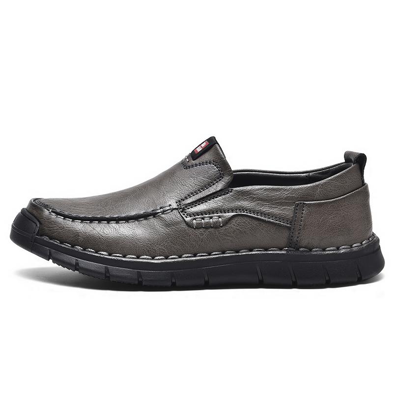 New Handmade Leather Men Shoes Casual Comfortable Men Loafers Slip On Leather Shoes Men Flats Hot Sale Outdoor Walking Shoes