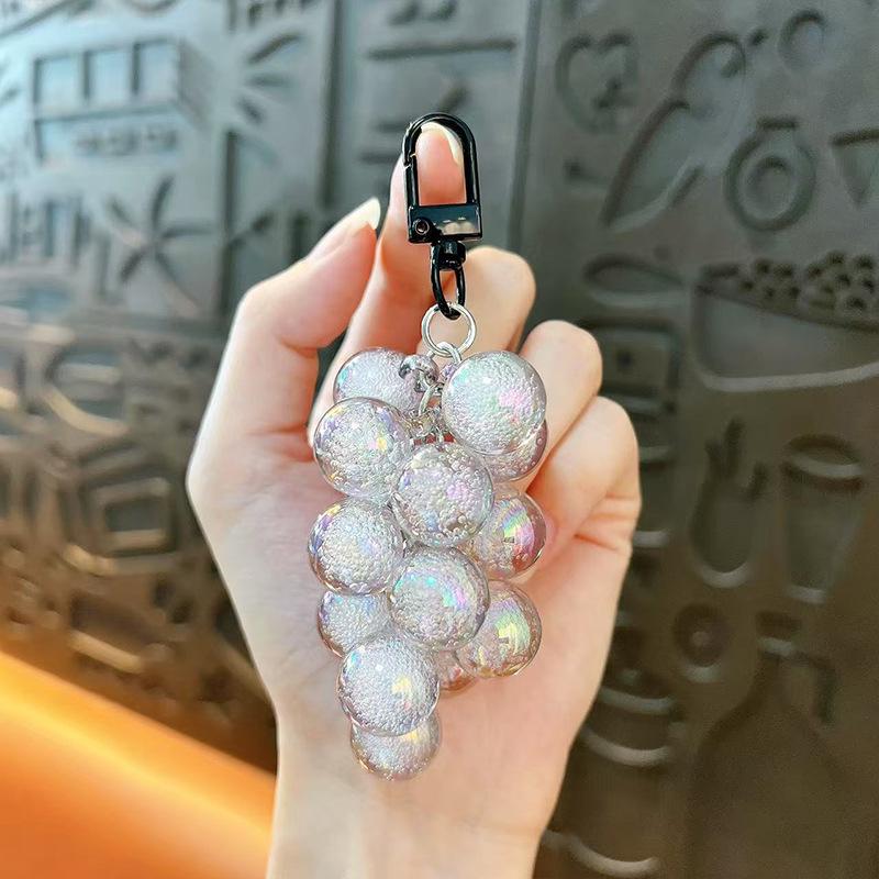 Acrylic Grape Bunch Keychain: Cute Couple Bag Charm & Creative Car Keyring for Women