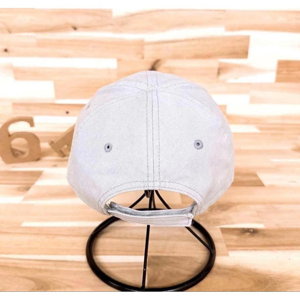 Used [Balenciaga] Light gray denim embroidered logo baseball cap black logo