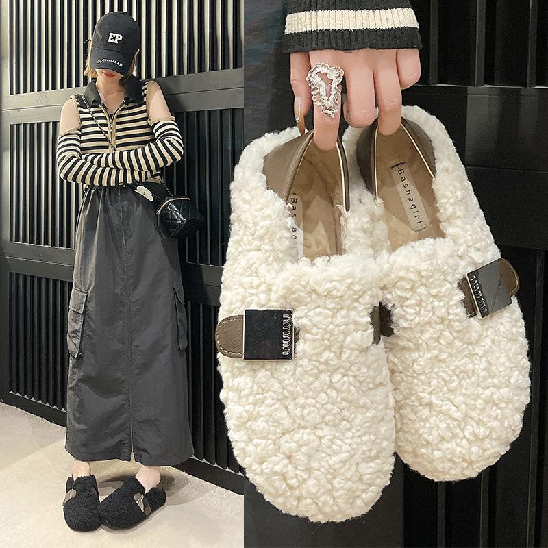 Lamb Wool Shoes Women's Autumn New Retro Flat Casual Beanie Shoes Women