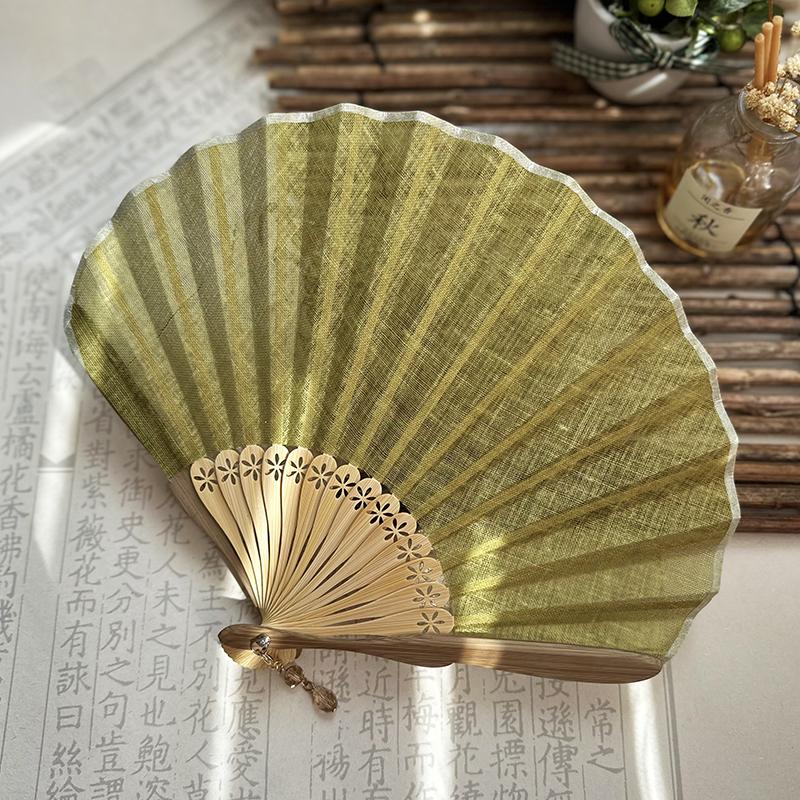 Hand Fold Fan Retro Adornment Woman Man Dance Props Wedding Living Room Cabinet Decor Bamboo Wood Silk Flower Folding Fan