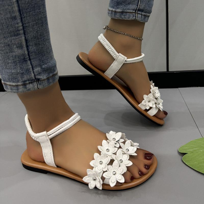 New flat-bottomed flower word large size shoes size 43 bohemian sandals wish