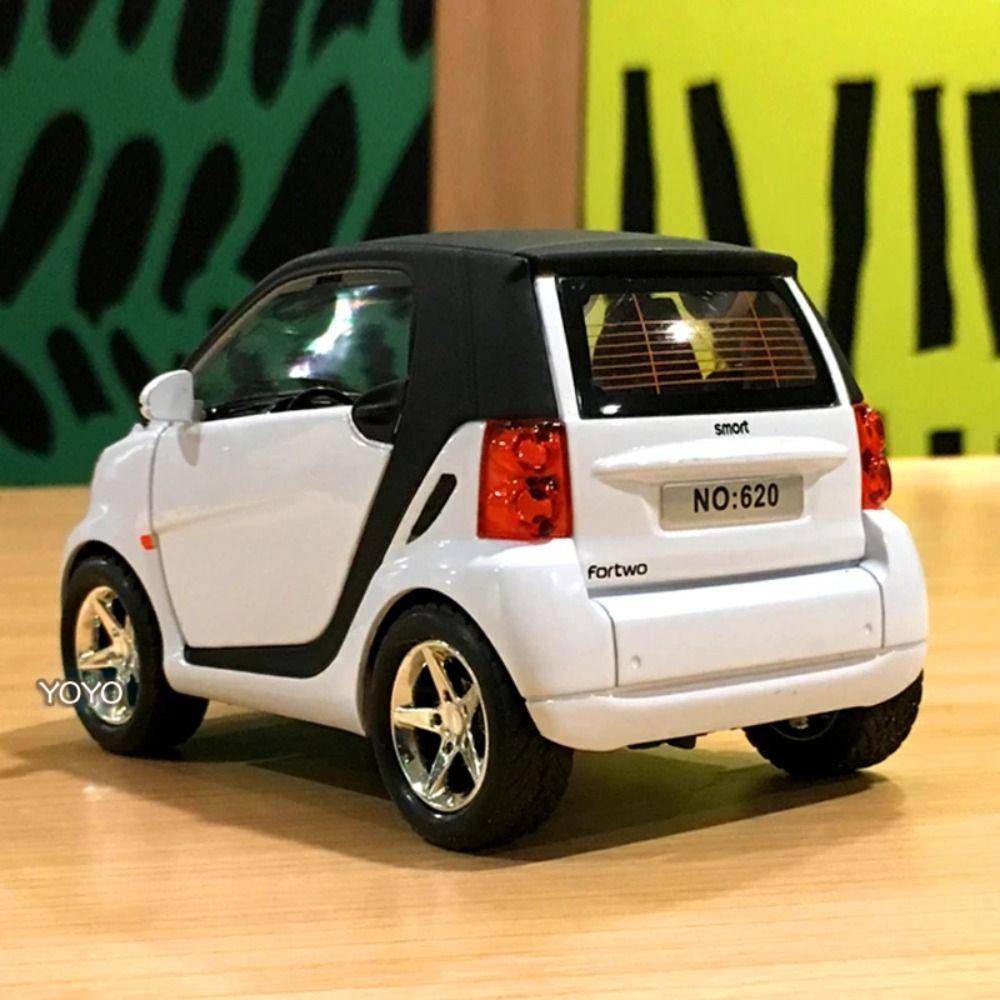 

Pull Back Door SMART Miniature Metal Toy Sound and Light Simulation Car Model Birthday Gift
