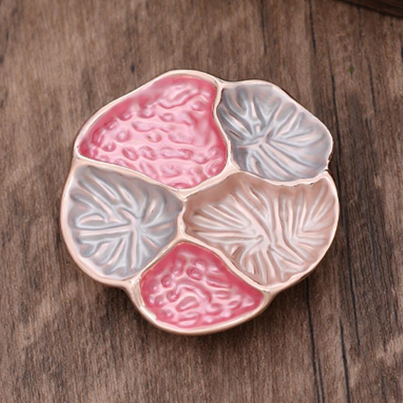 Heiß verkaufende emailierte geometrische Blume magnetische Brosche, modische kreative Blumenbrosche für Damen