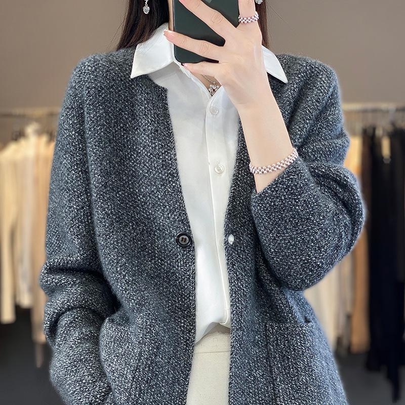 Cozy 100% Wool Knitted Stand-Up Collar Cardigan - Women's Spring & Autumn Loose Outerwear, Versatile Fashion Sweater