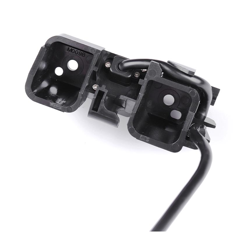 Rear View Backup Camera Replacement 84062896 For Chevrolet Silverado 1500 2500 3500 GMC Sierra 1500 2500 3500