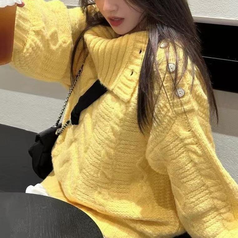 Korean Style Yellow Lapel Women's Thick Cable Knit Cardigan