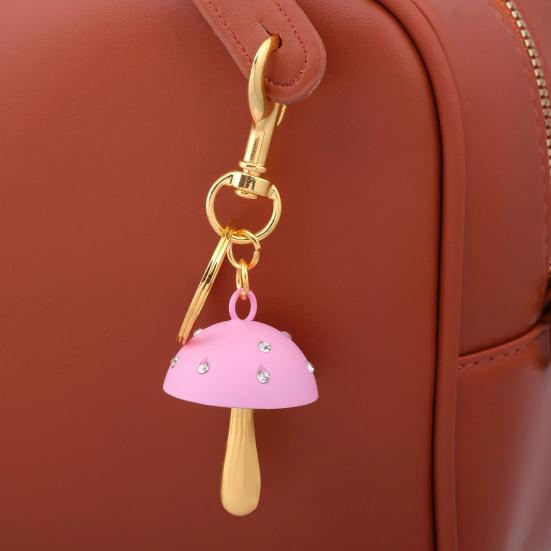 Keychain Mushroom Shape Fade-Resistant Alloy Keyring Backpack Key Holder Women Bags Cars Keys Decoration