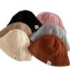 Damen Zopfmuster Eimerhut, Süßer Vielseitiger Strickbeckenhut, Winter Ohrenschutz Warmer Hut, Mode-Label-Dekor Fischerhut