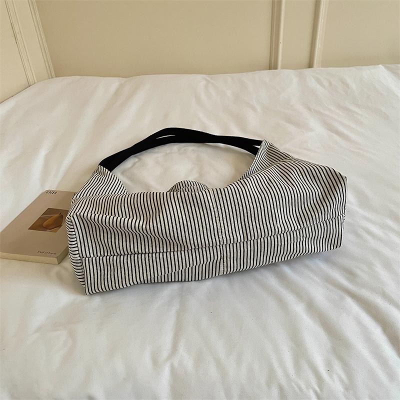 Borsa Hobo in Tela a Righe Morbida con Ampia Tracolla Grande Capacità Borsa Tote Casual da Donna per l'Uso Quotidiano