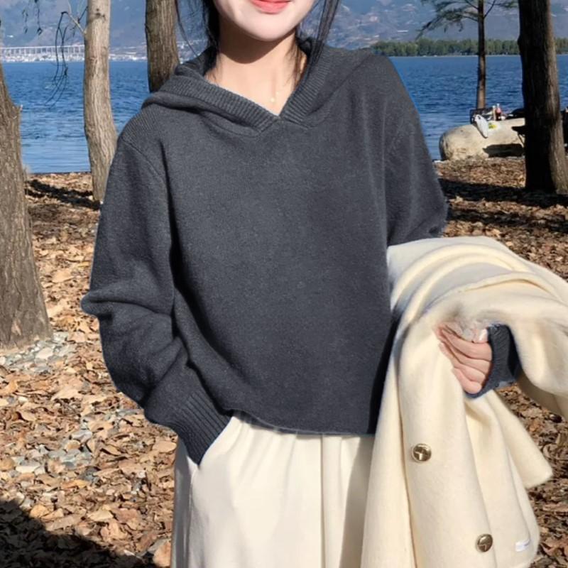 Hooded Solid Color Soft Knitted Sweater for Women In Autumn/Winter