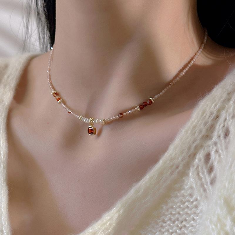 Freshwater Pearl Pink Zircon Beaded Necklace Accessories Niche Temperament Fashion Red Square Pendant Collarbone Neck Chain