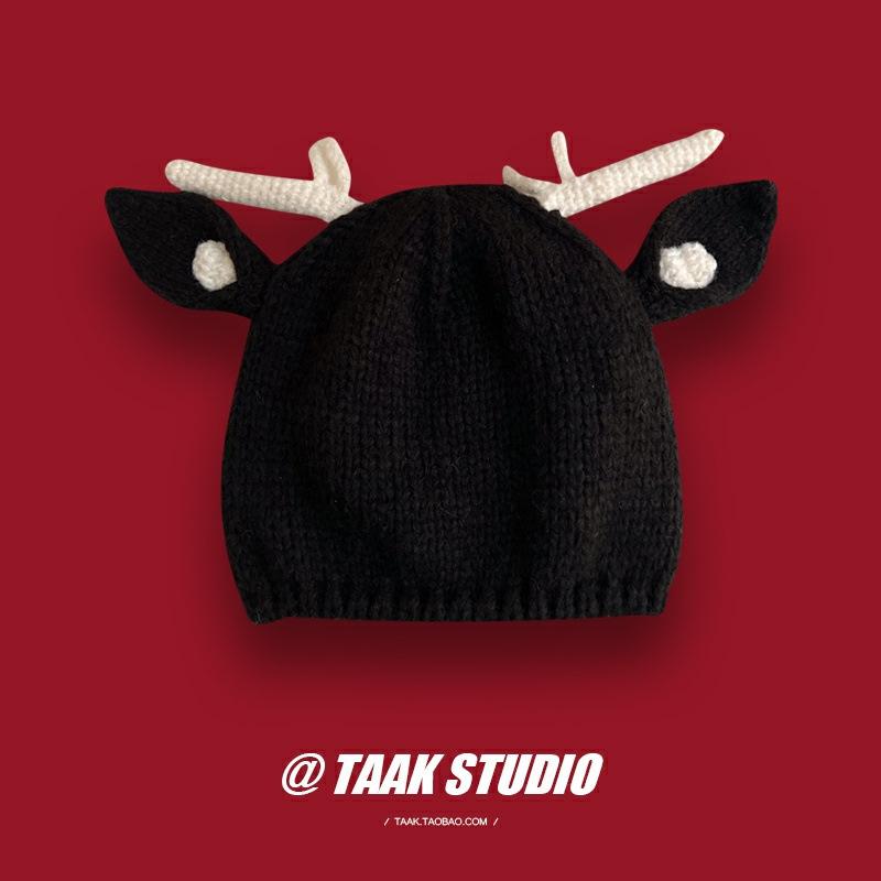 

Christmas gift cute antlers wool hat women s winter warm red knitted hat versatile pullover cold hat M（56-58cm） чёрный
