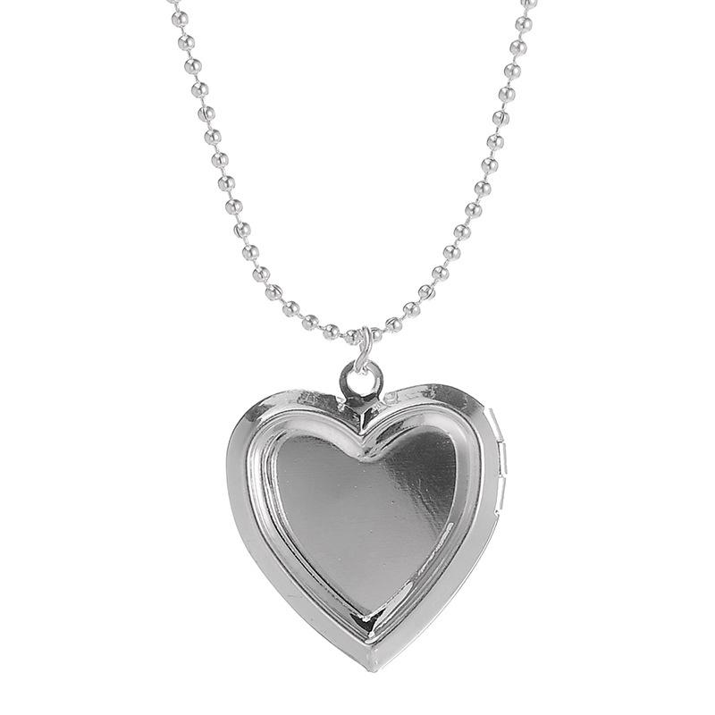 European & American Heart Necklace & Sweater Chain with Heart Box Design