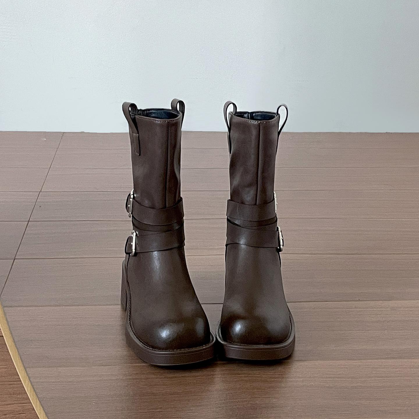 

Brown British thick high-heeled Martin boots women s 2025 new autumn small height-increasing Maillard short boots 40 коричневый