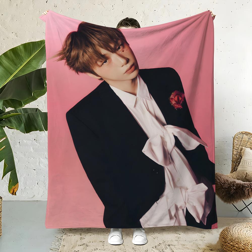 Music K-Kang Daniel Throw  Flannel Throw Blanket,Bed Home Office Nap Blanket Travel,Camping,Picnic Blanket Soft Decor 75x90cm